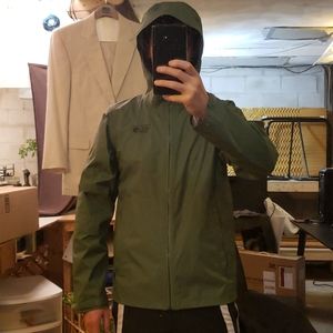 Mountain Hardwear Green Waterproof Shell, M Small